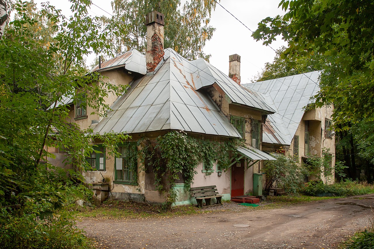 Коттедж_сотрудников_научного_городка_№_12_2.jpg