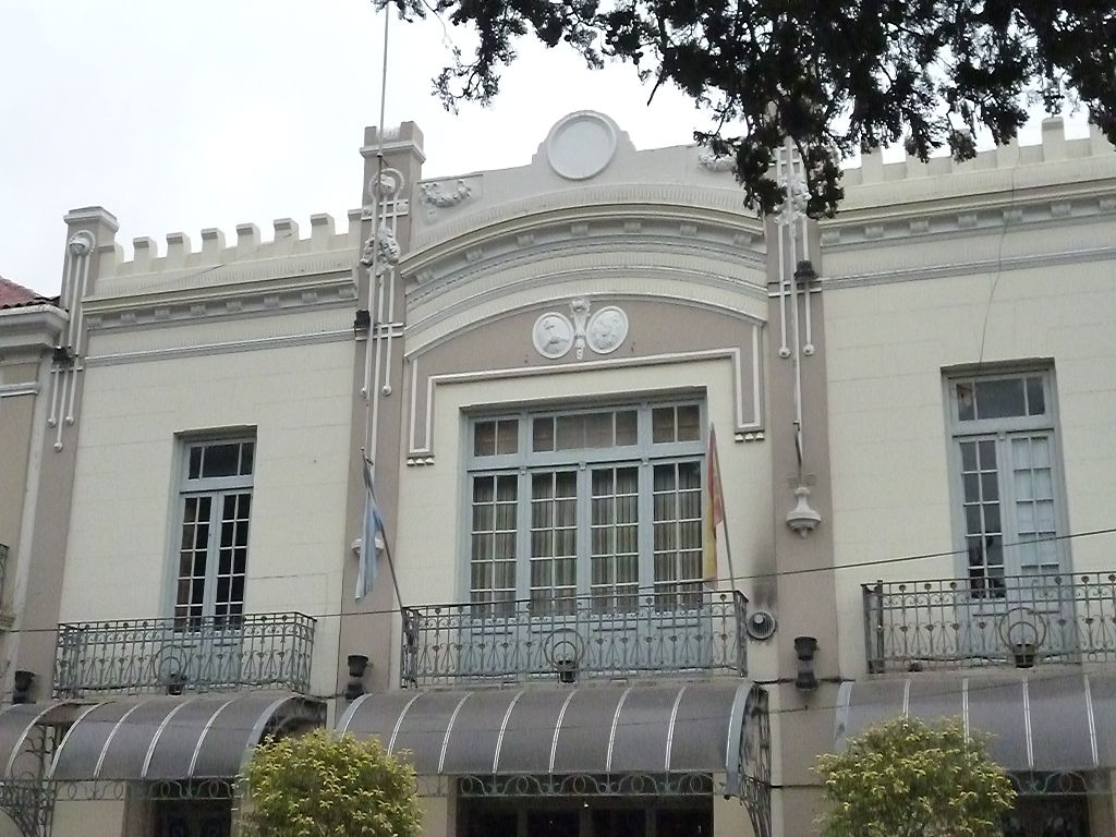 аргTeatro_Español_Trelew_02.JPG