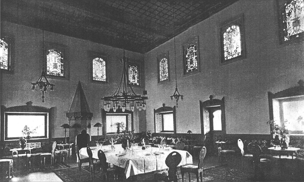 аскерин1280px-Yusupov_Palace-1912_1.jpg