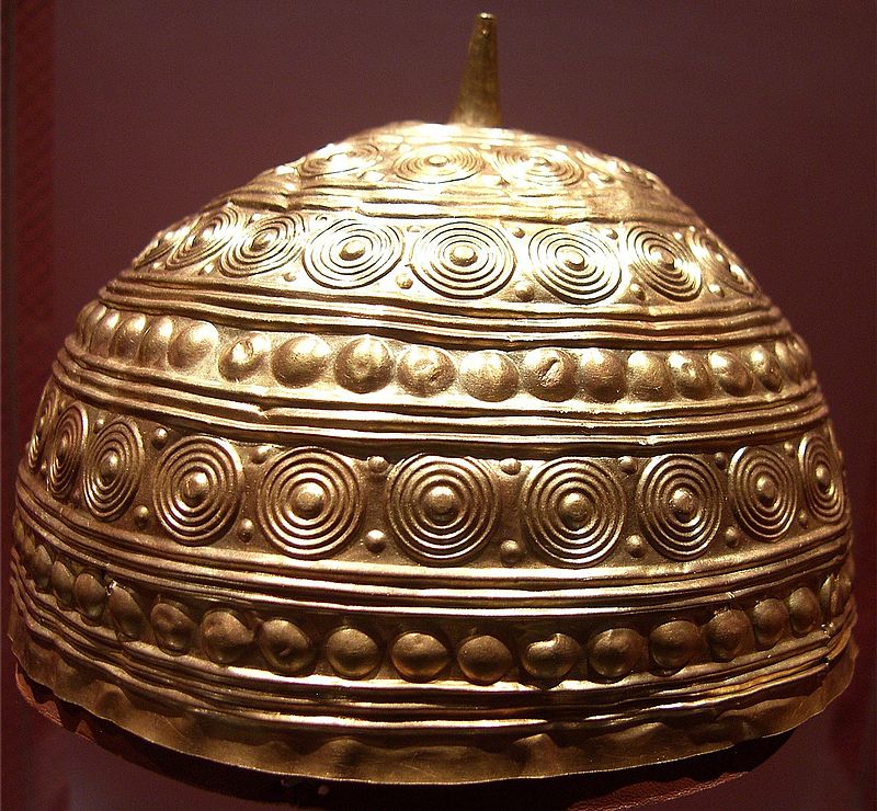галисия 800px-Casco_de_Leiro,_Castelo_San_Antón_(A_Coruña).jpg