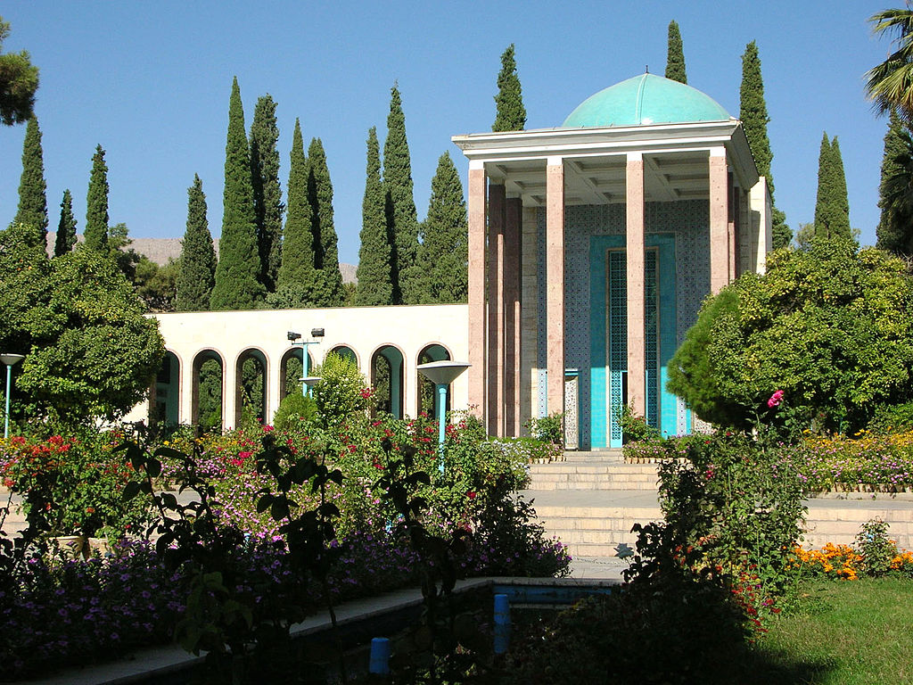 иран 52 1024px-Saadi_Tomb.jpg