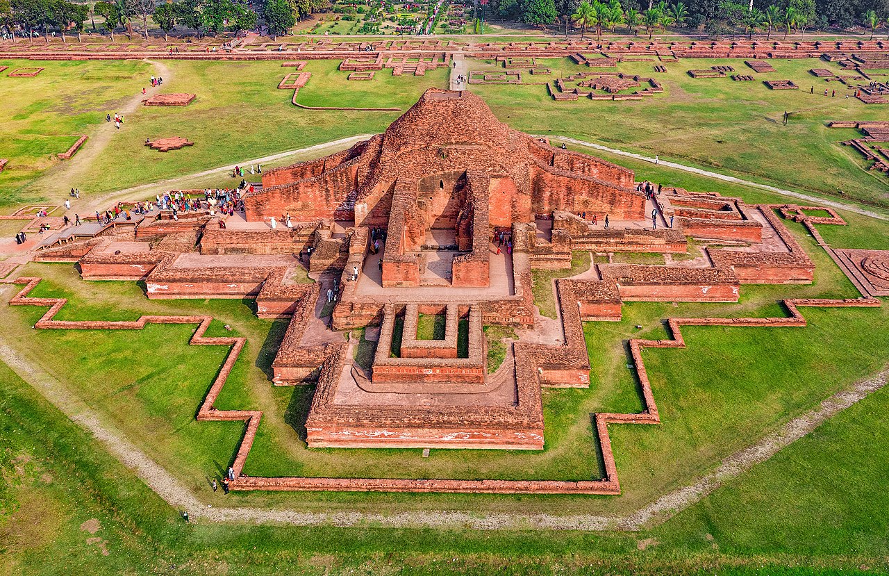 пала 1280px-Paharpur_Buddhist_Bihar.jpg