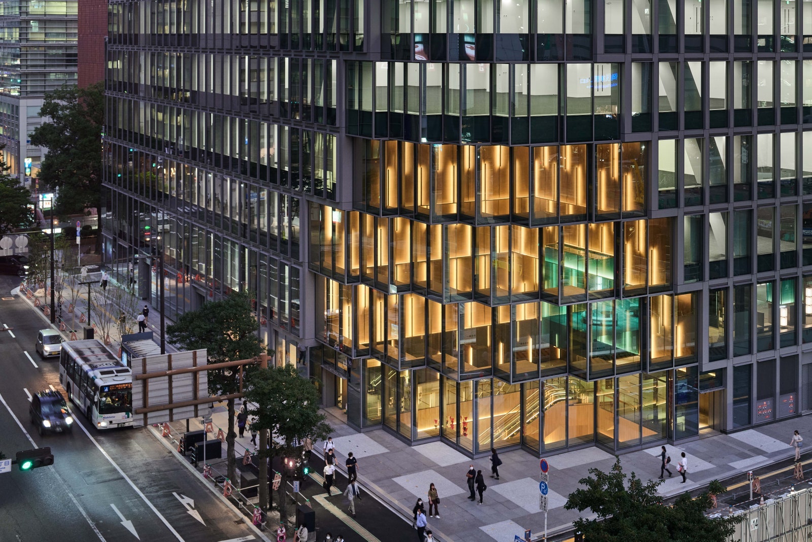 яп14_Tenjin Business Center_Photography by Tomoyuki Kusunose_OMA NY.jpeg