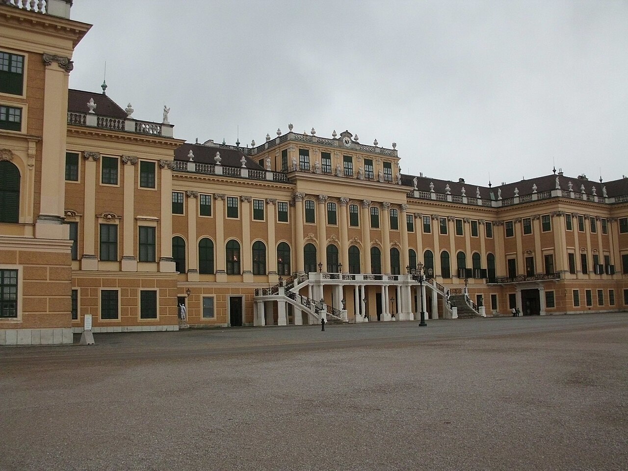 05schonnbrunn049.JPG