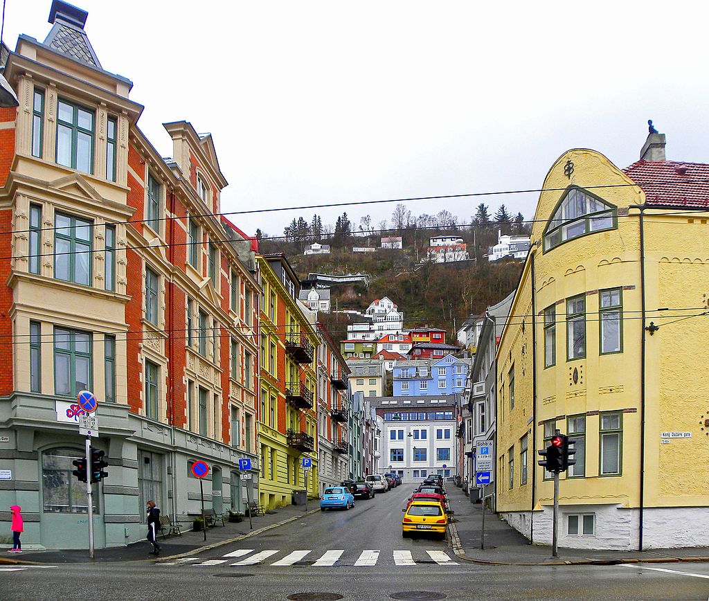 10гBergen_-_Kong_Oscars_gate_70_ved_Richard_Nordraaks_gate.jpg