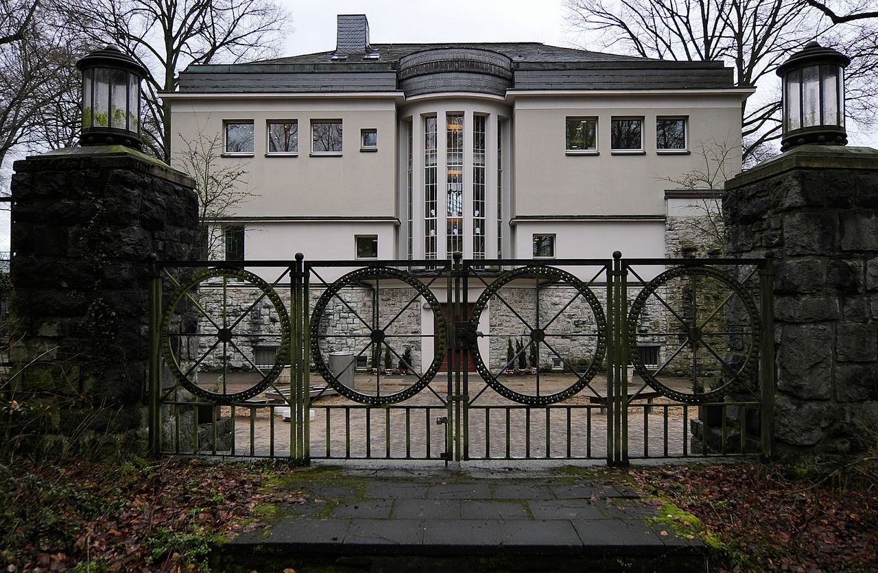 10 1280px-Hagen_Villa_Cuno_IMGP1250_smial_wp.jpg