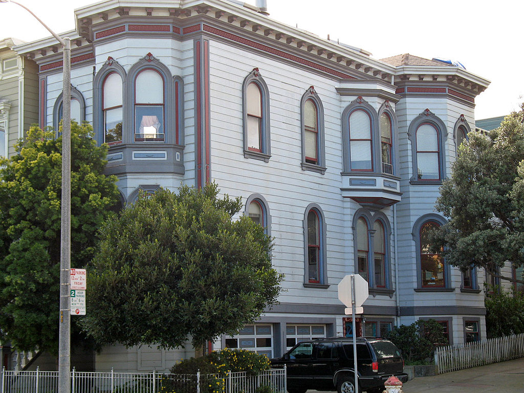 1024px-1249-1251_Scott_St_(San_Francisco,_California).jpg