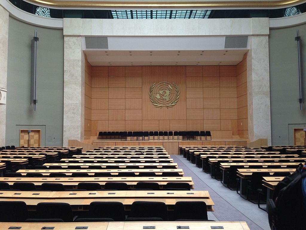 1024px-Assembly_Hall_of_the_Palace_of_Nations,_UN_Campus,_Geneva,_Switzerland_-_20130716-01.jpg