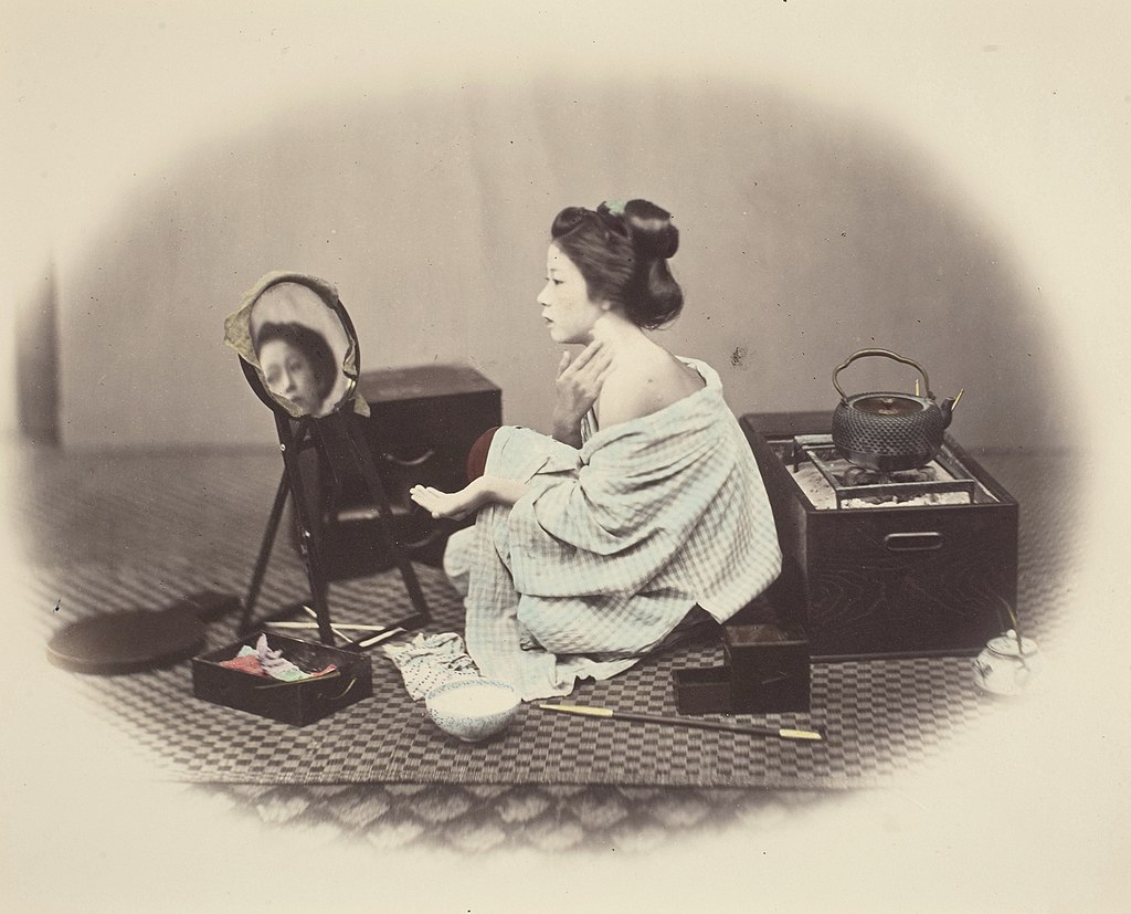 1024px-Felice_Beato,_Woman_at_Toilette,_1868,_NGA_109703.jpg