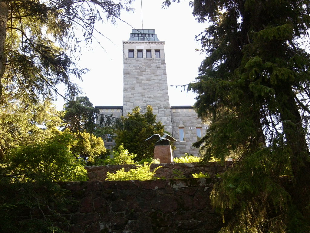 1024px-Kultaranta_2012.jpg