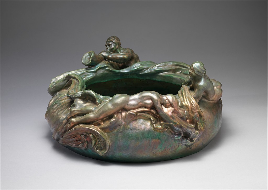 1024px-Sculptural_bowl_MET_DP325859.jpg