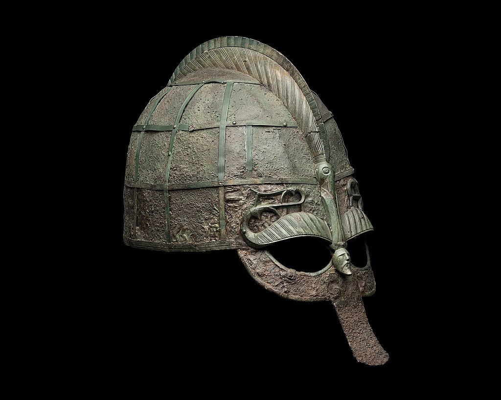 1024px-Vendel_I_helmet_456059.jpg