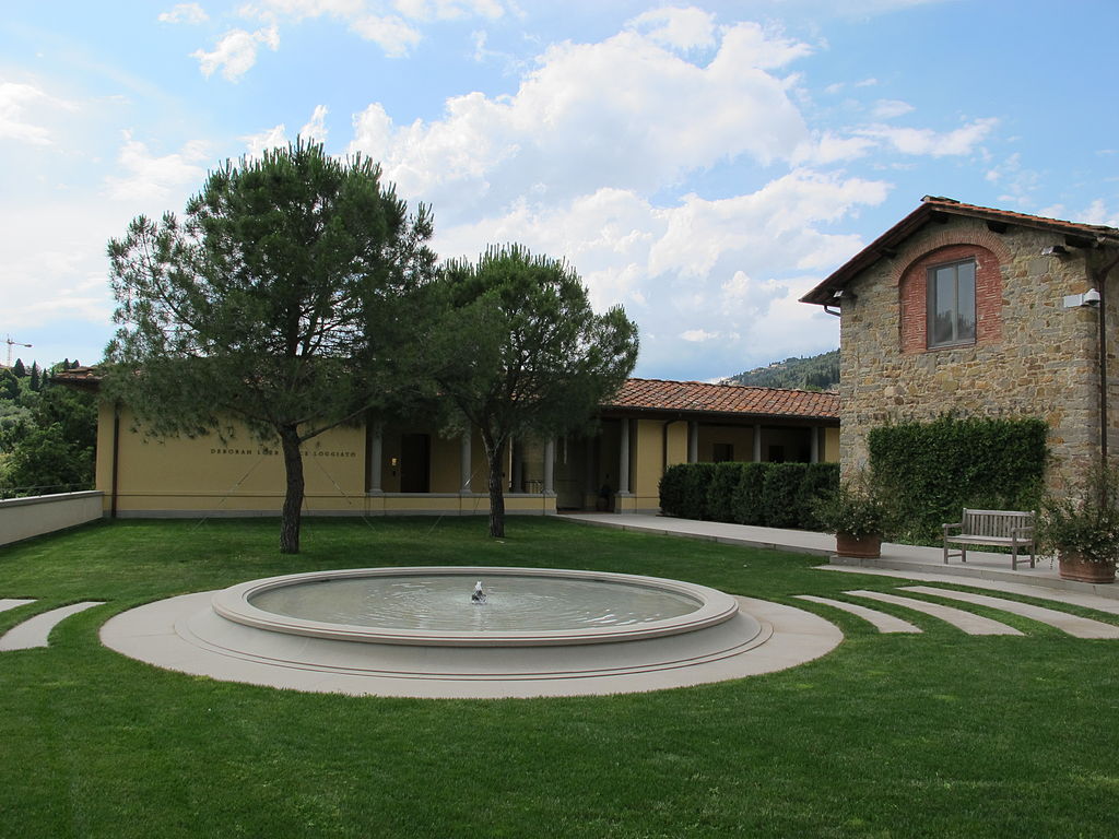 1024px-Villa_i_tatti,_nuova_fontana_01.jpg