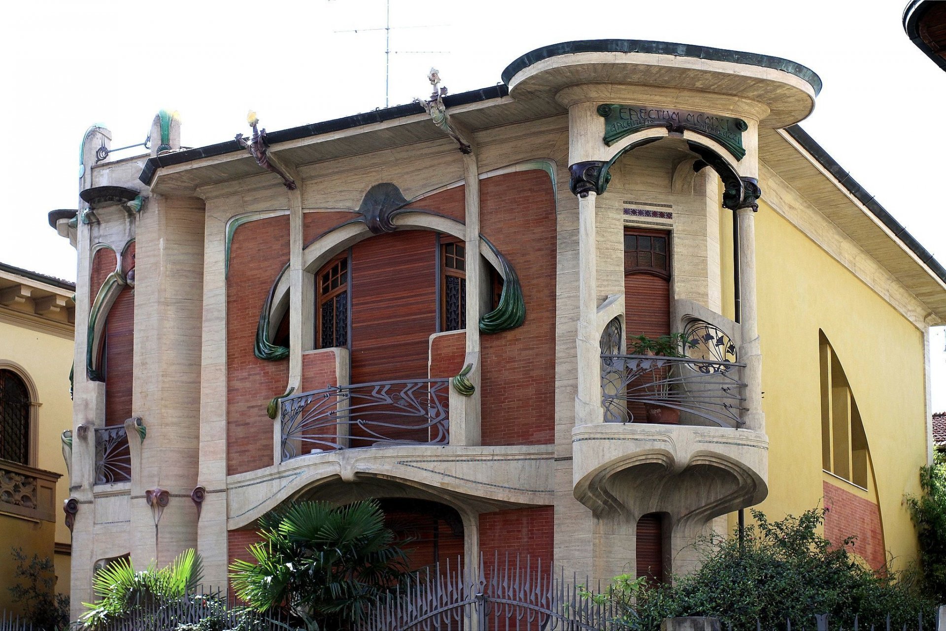 11 Villino Broggi-Caraceni21801009792_4384e117bd_k_d.jpg