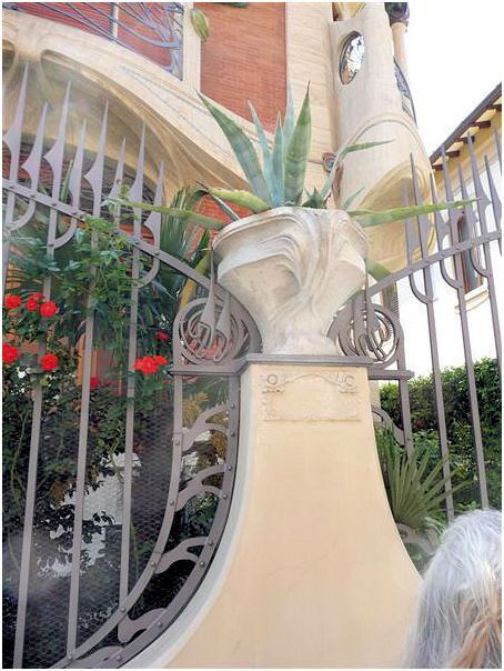 11Firenze _Villa Broggi-Via Scipione Amirato 99 (4) (Medium).jpg