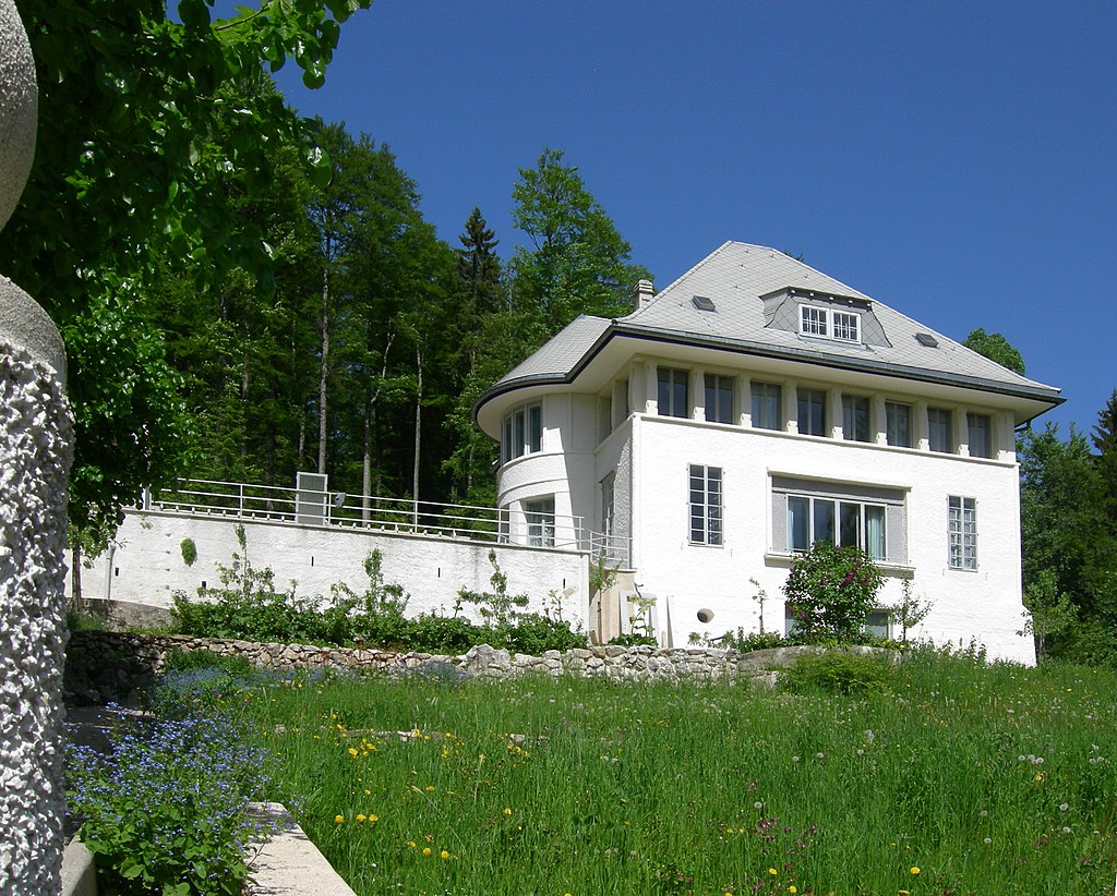 12 024px-Cdfmaisonblancheété корбюзье.jpg