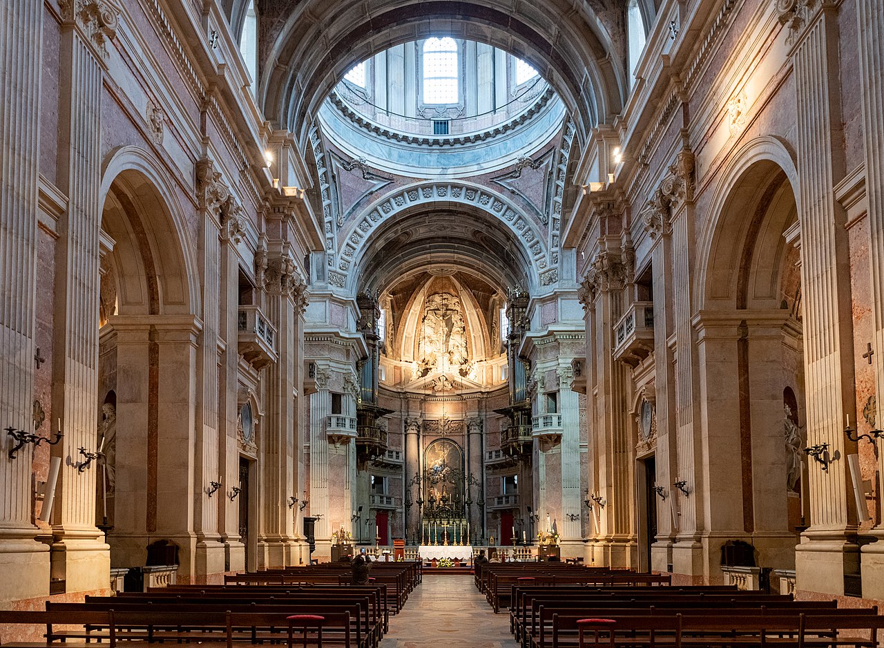1280px-22340-Mafra_(49043387738).jpg