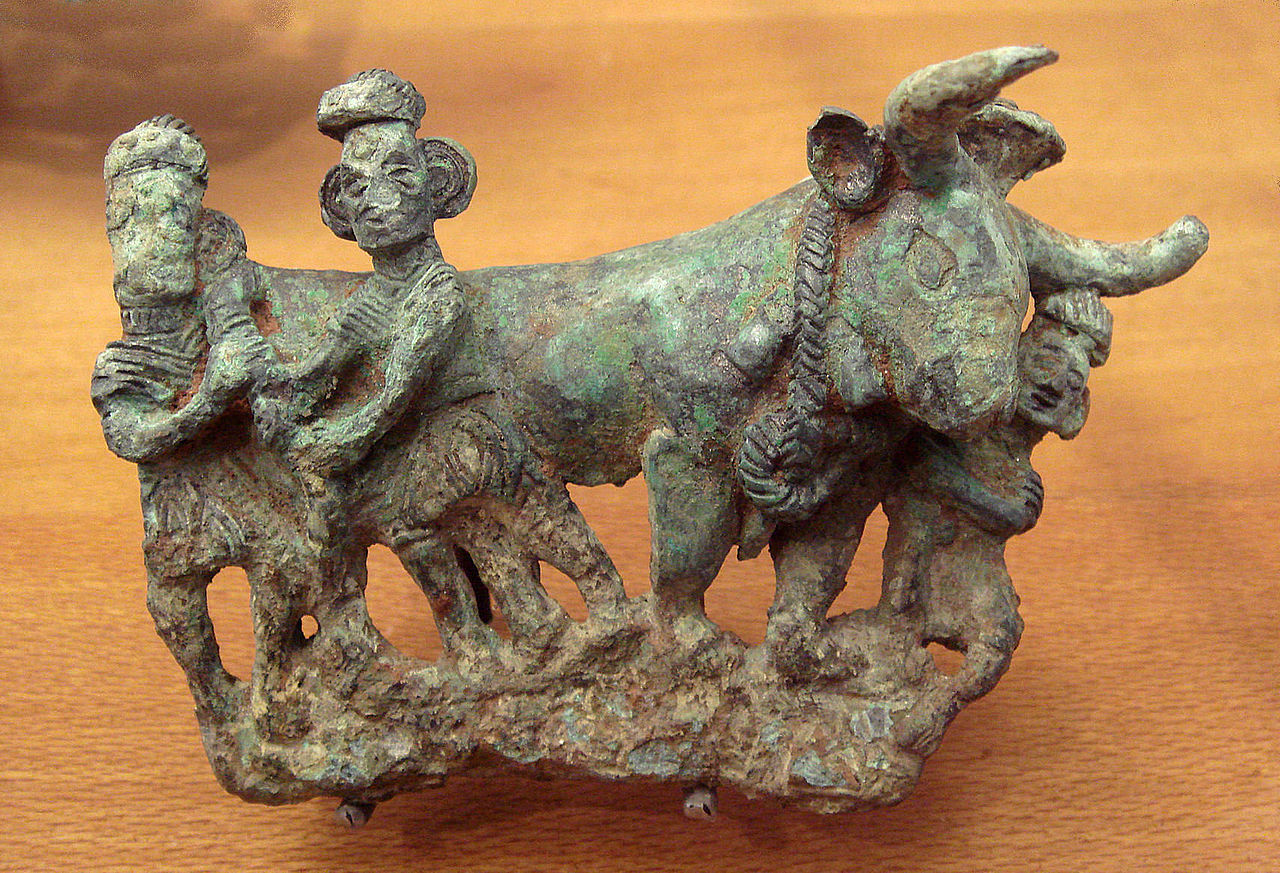 1280px-DianScuplture1.jpg