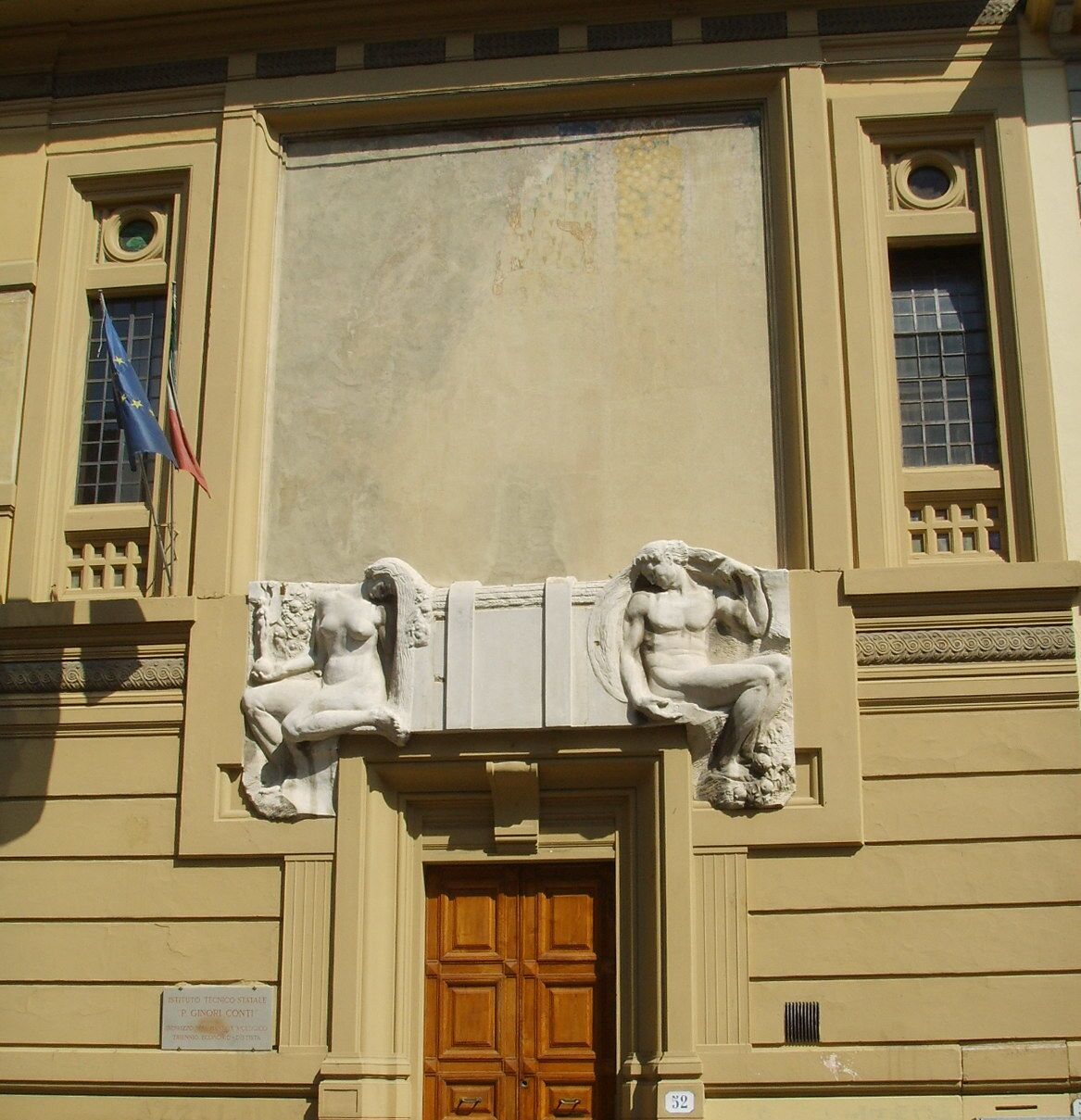 14 Ex_casa_e_studio_di_Galileo_Chini_02.jpg