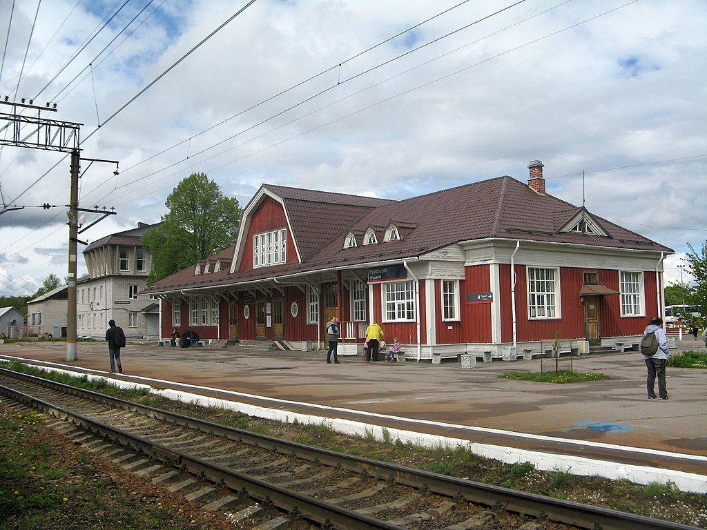 16г1024px-Приозерск._Вокзал_01.jpg