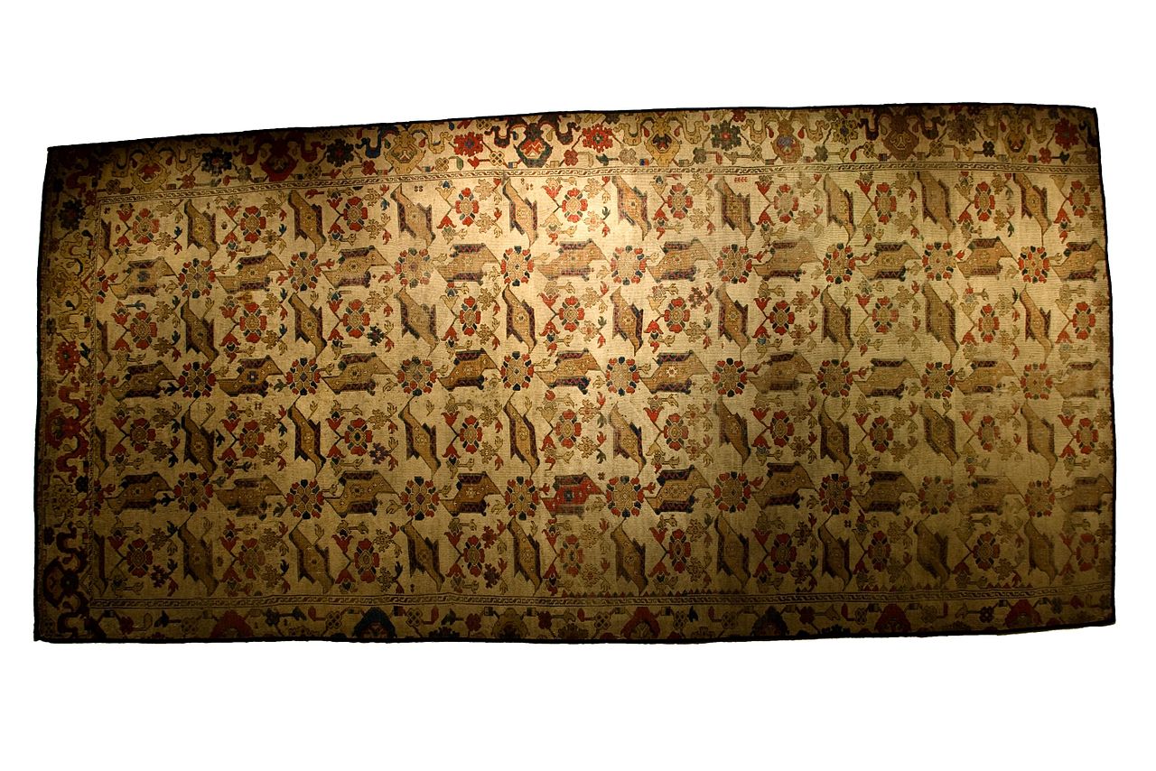 16 в280px-Konya_Ethnographical_Museum_-_Carpet_2.jpg