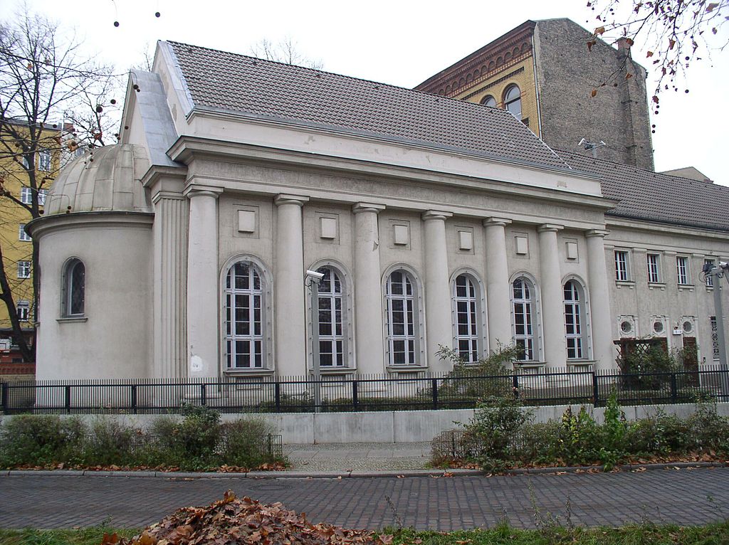 16 1024px-Orthodoxs_Synagoge_Fraenkelufer.jpg