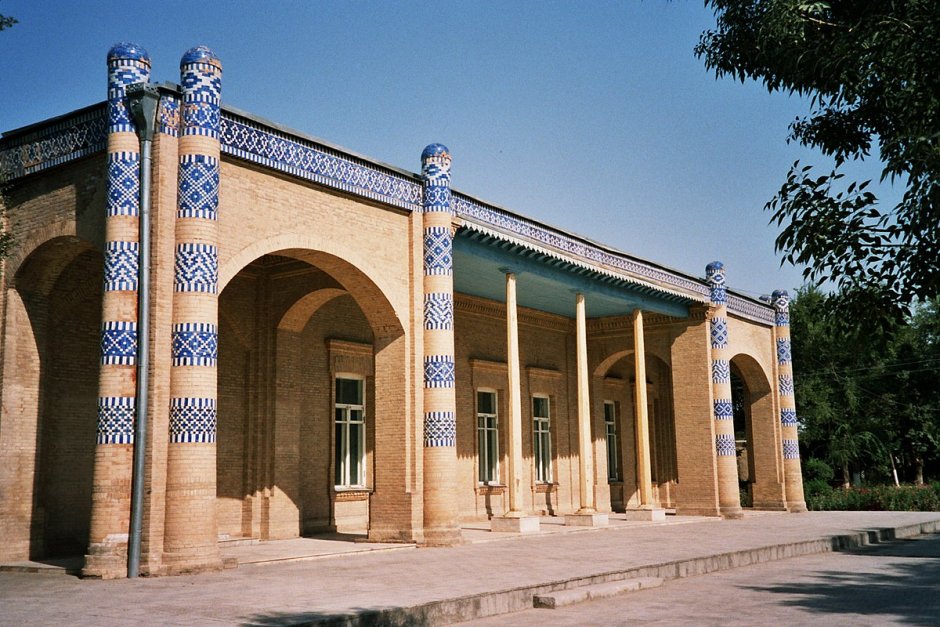 1672225558_idei-club-p-dvorets-nurullabaya-khiva-dizain-krasivo-7.jpg