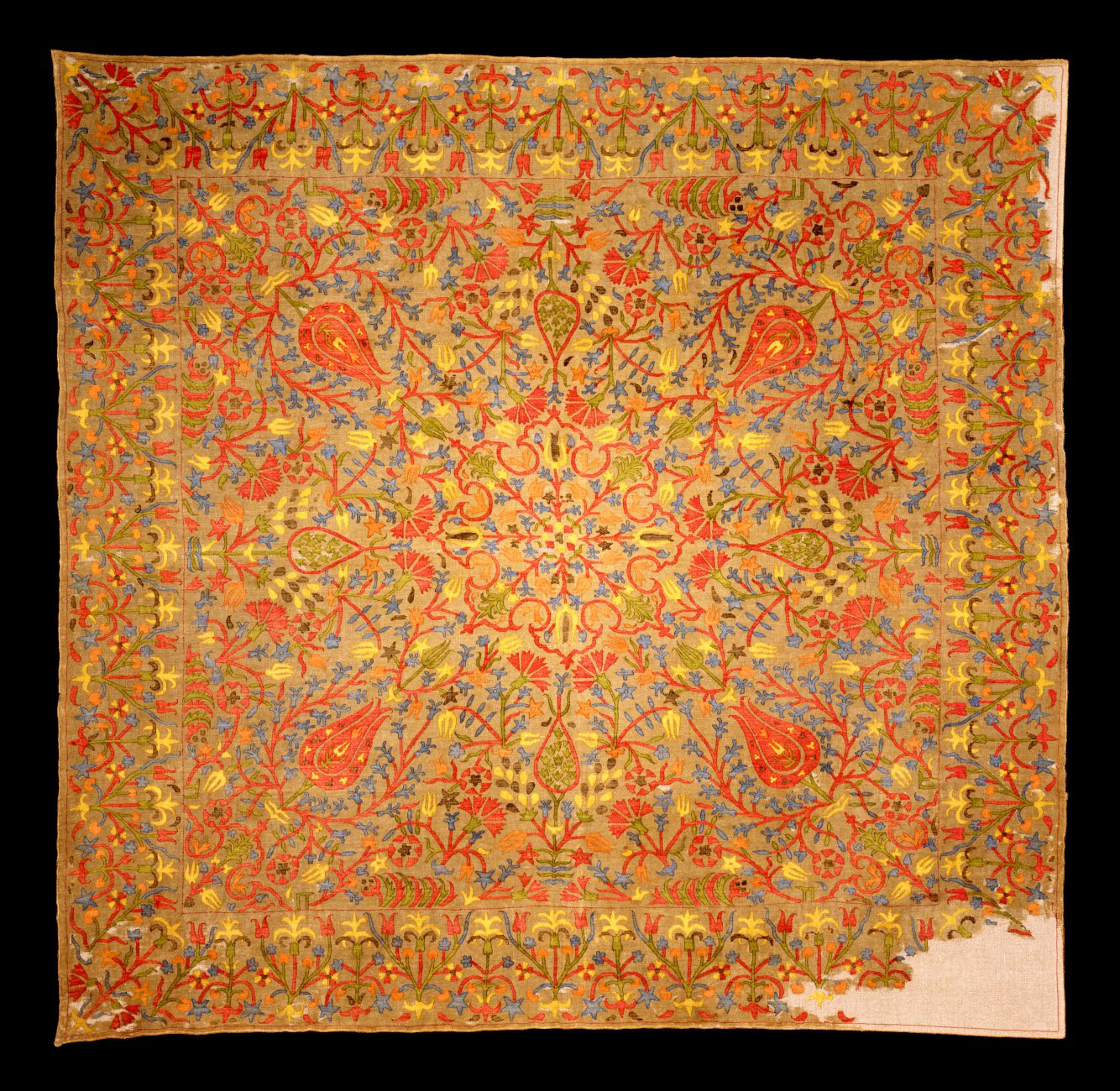 16d-17-1994-Broderet-turbandaekke.jpg