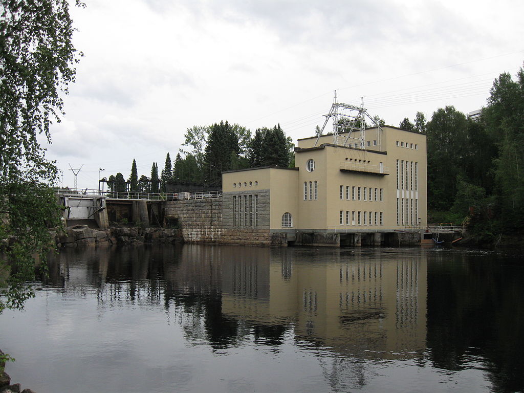 17г 1024px-Ämmäkoski_power_plant.jpg