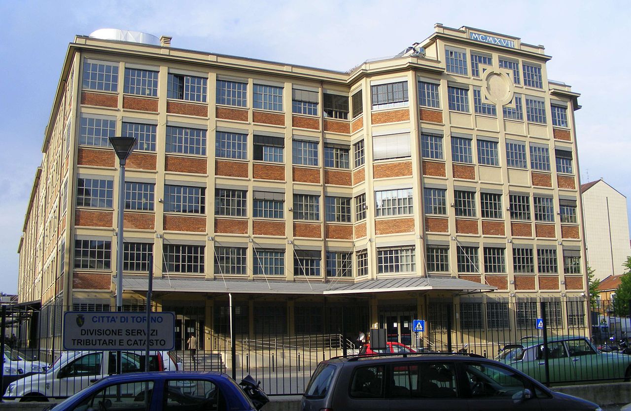 17 280px-Cenisia_lingottino.jpg