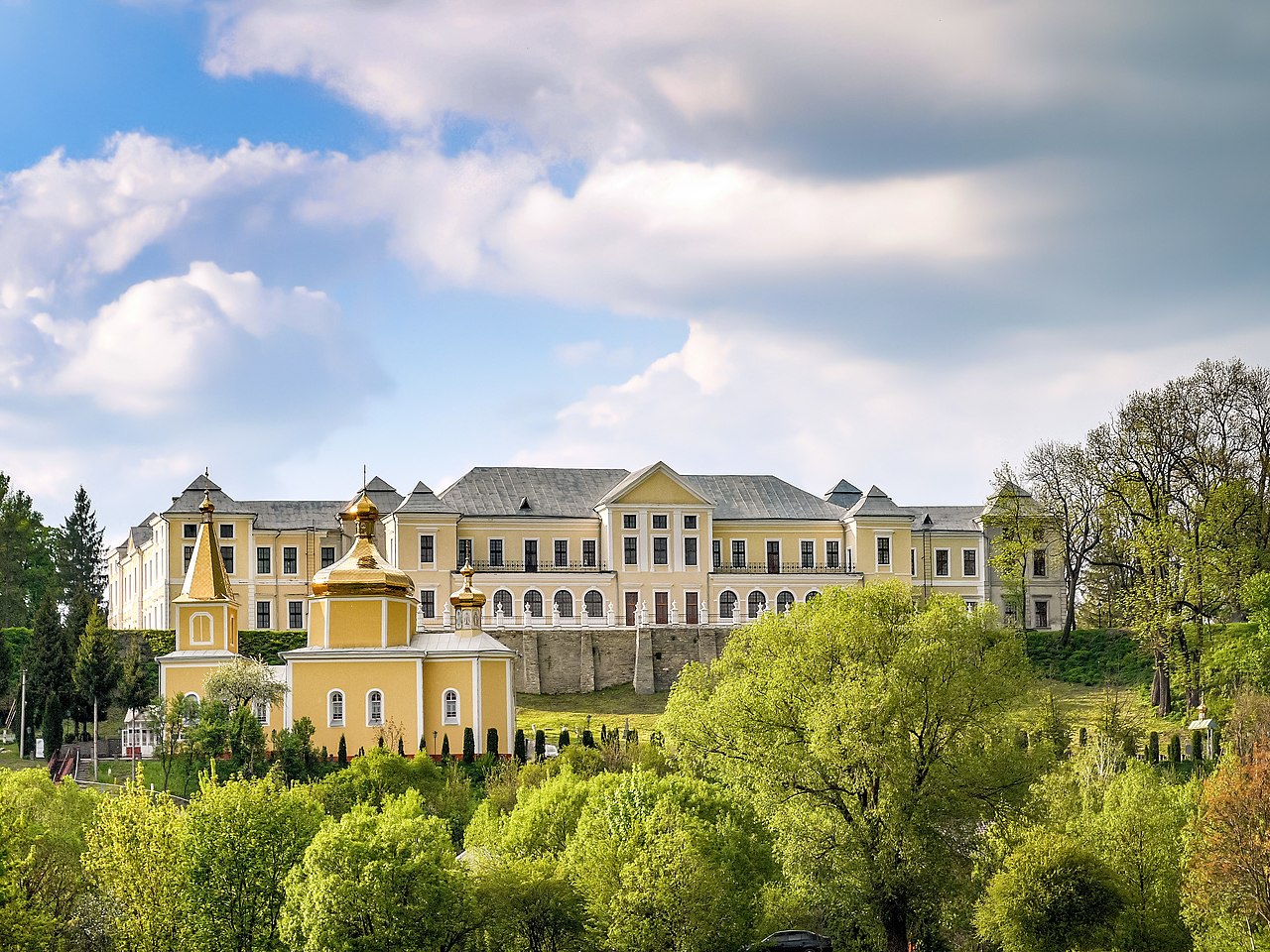 1720 Палацовий_комплекс_у_Вишнівці_P1620012.jpg