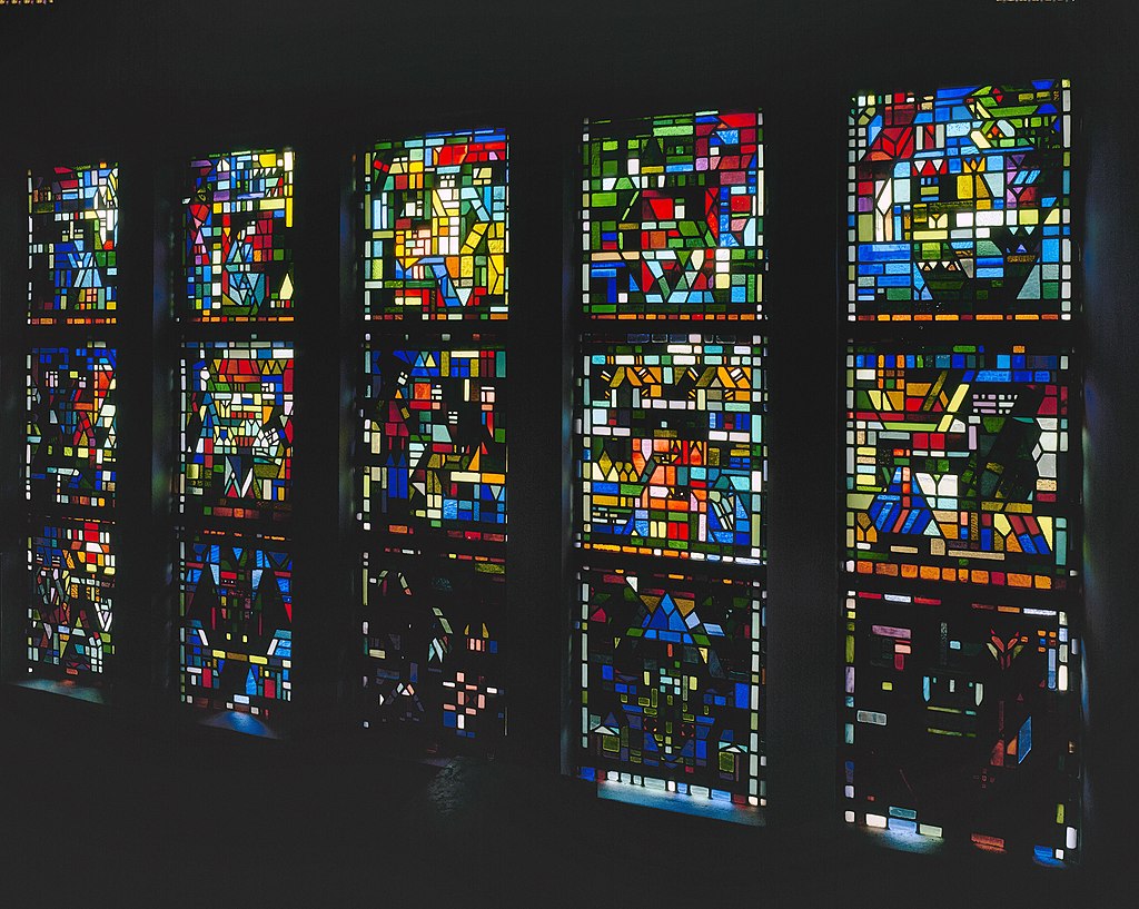 18 ар декоInterieur,_aanzicht_beschilderd_glas-in-loodraam_-_Noordwijkerhout_-_20367023_-_RCE.jpg