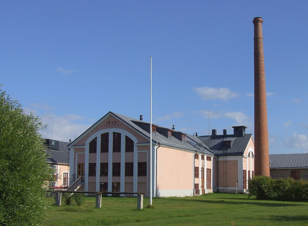 19г1024px-Tyrnava_Library_20080810.jpg