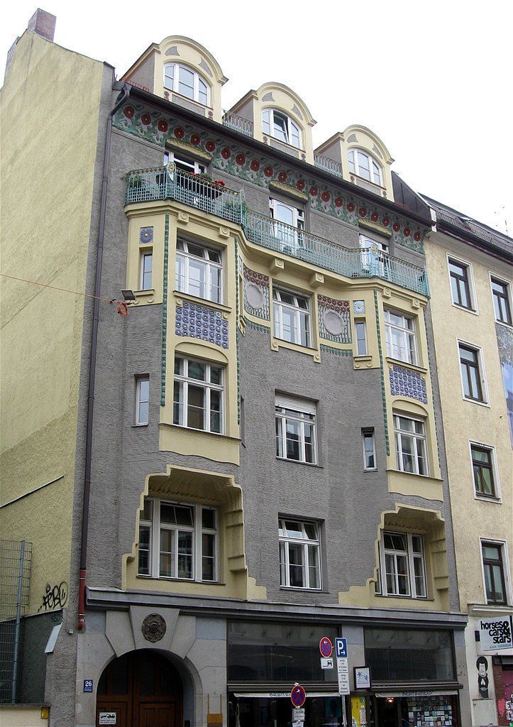 1900 723px-Schellingstr._26_Muenchen-1.jpg