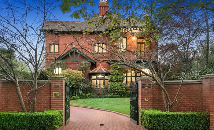 1905  Harleston Firs, Malvern East VIC 700_malvern_1.jpg