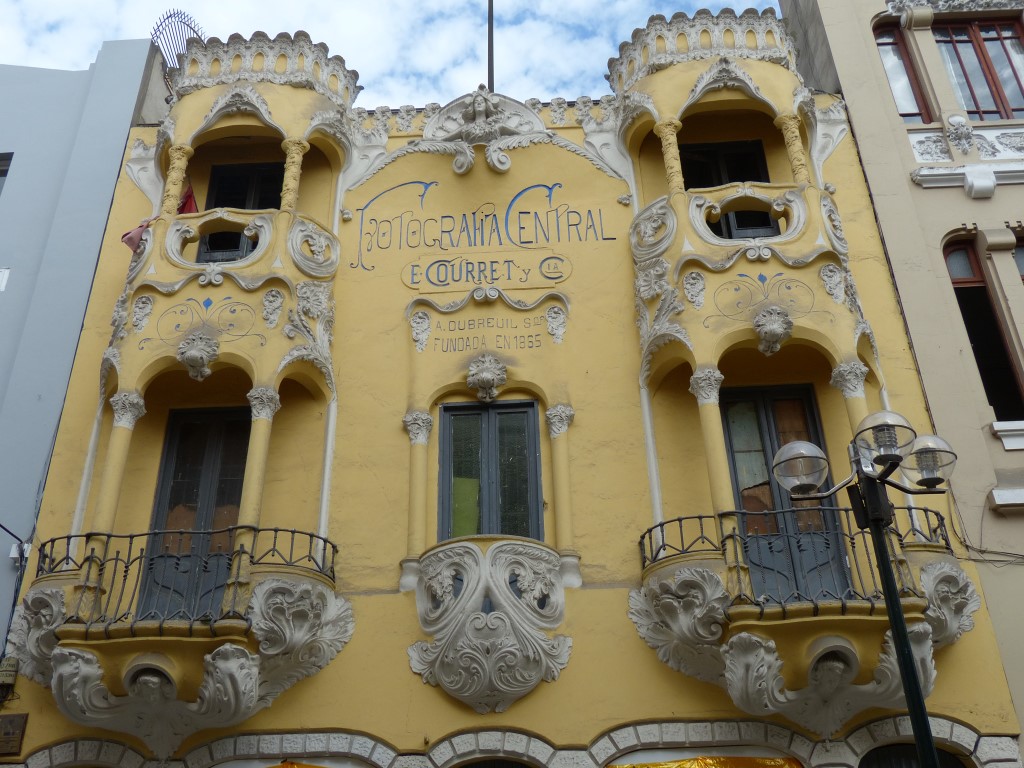 1905 P1090511_web.jpg