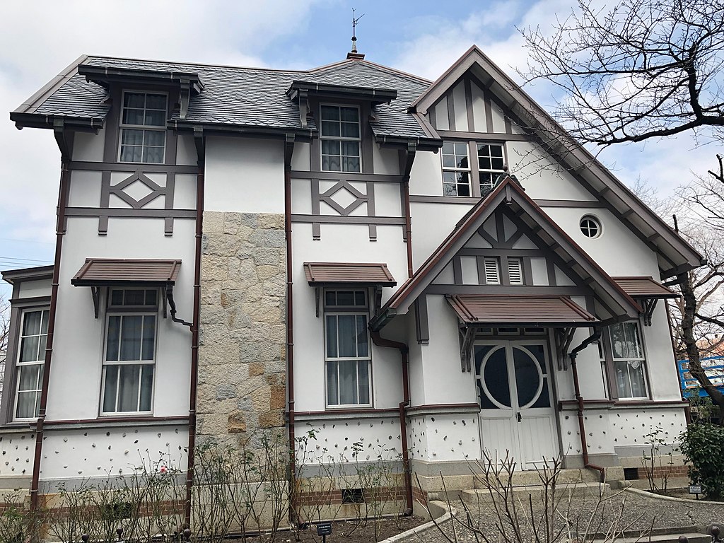 1912 1024px-建物東側.jpg