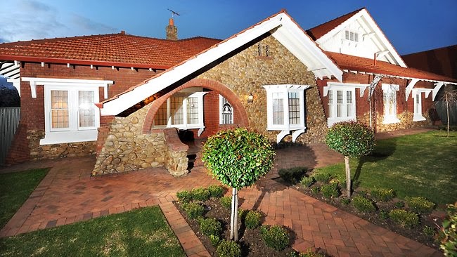 1913 Eaton House Thorngate SA  1913 511578-2-fitzroy-tce-thorngate.jpg
