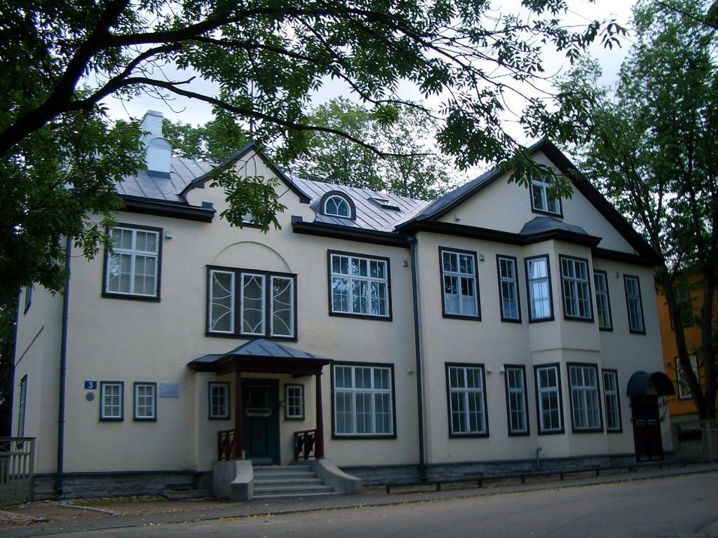1913px-Jacques_Rosenbaum_-_Süda_3_-_hea.jpg