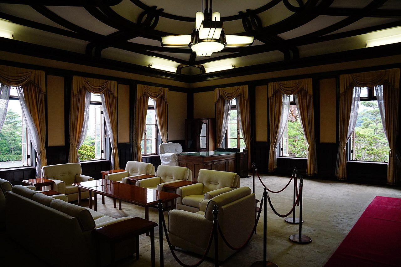 1916 1280px-140720_Former_Yamaguchi_Prefectural_Government_office_building_Yamaguchi_Japan02s5.jpg