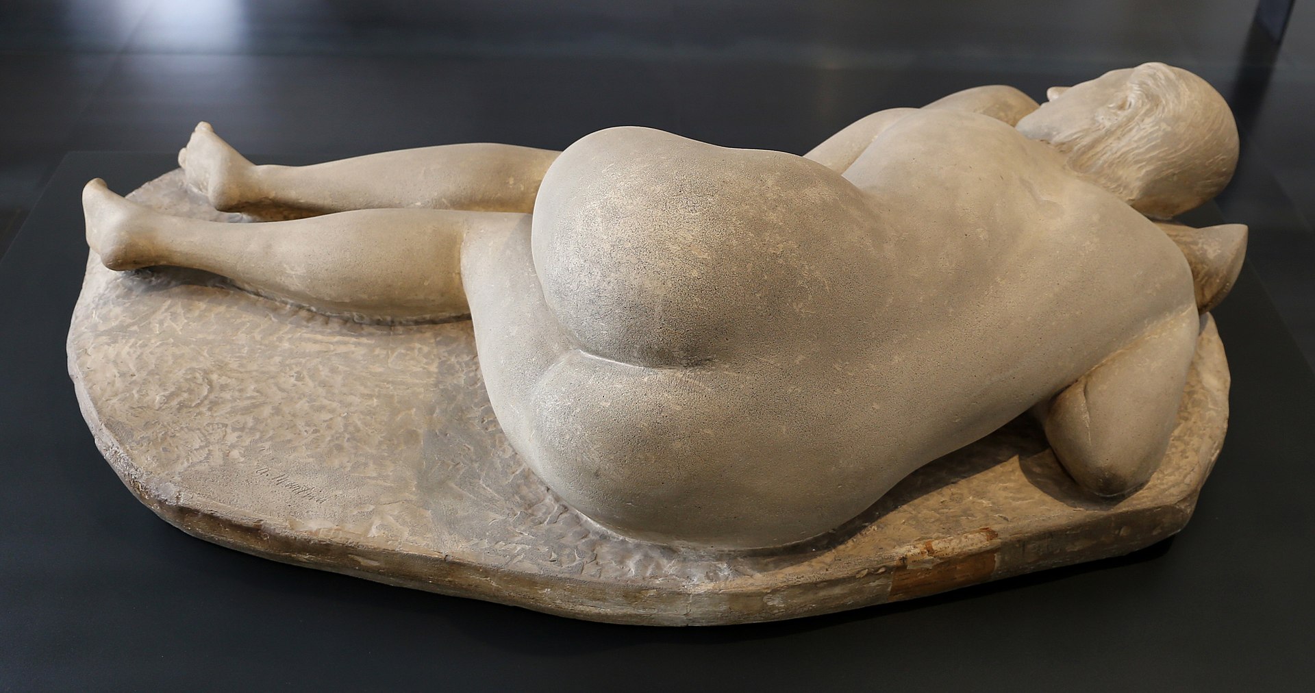 1920px-Arturo_martini,_la_pisana,_1933_ca._01.jpg
