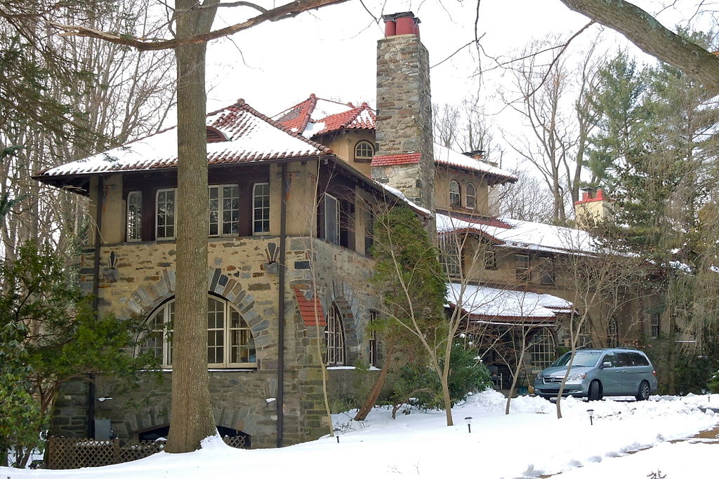 20 1024px-Roylencroft_Rose_Valley.jpg