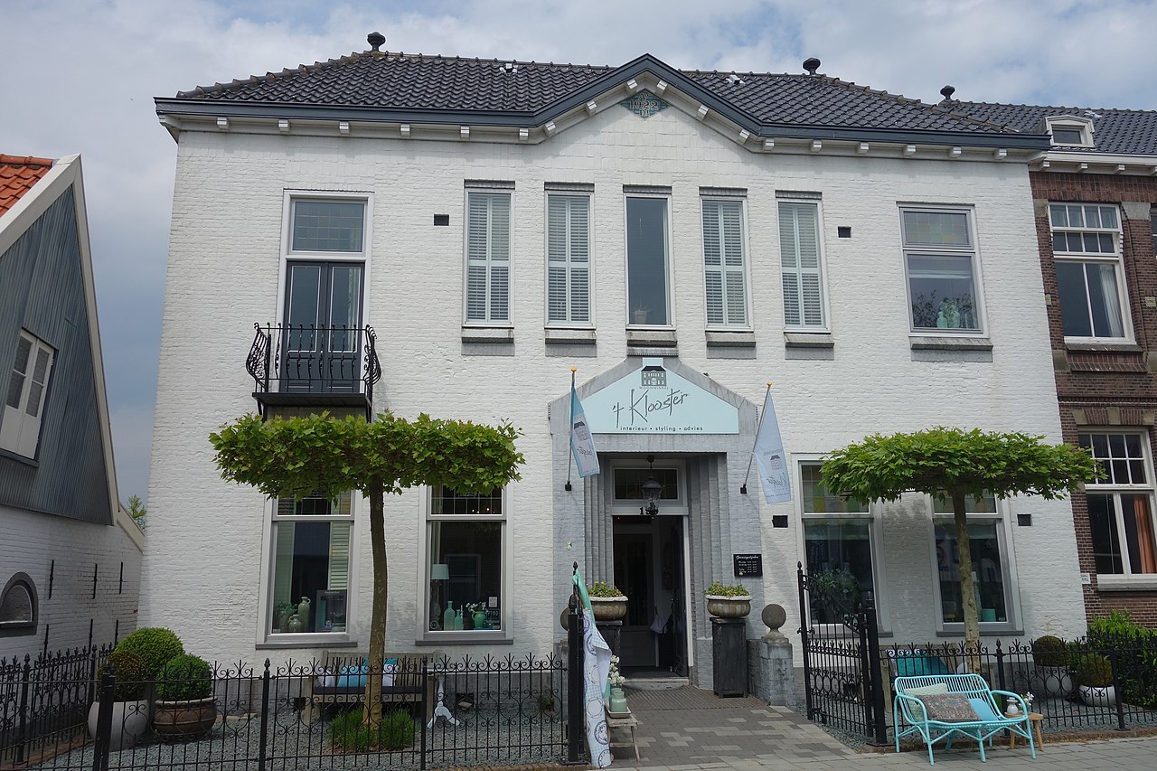 22 ар деко Hoofdstraat_199,_Bovenkarspel.jpg