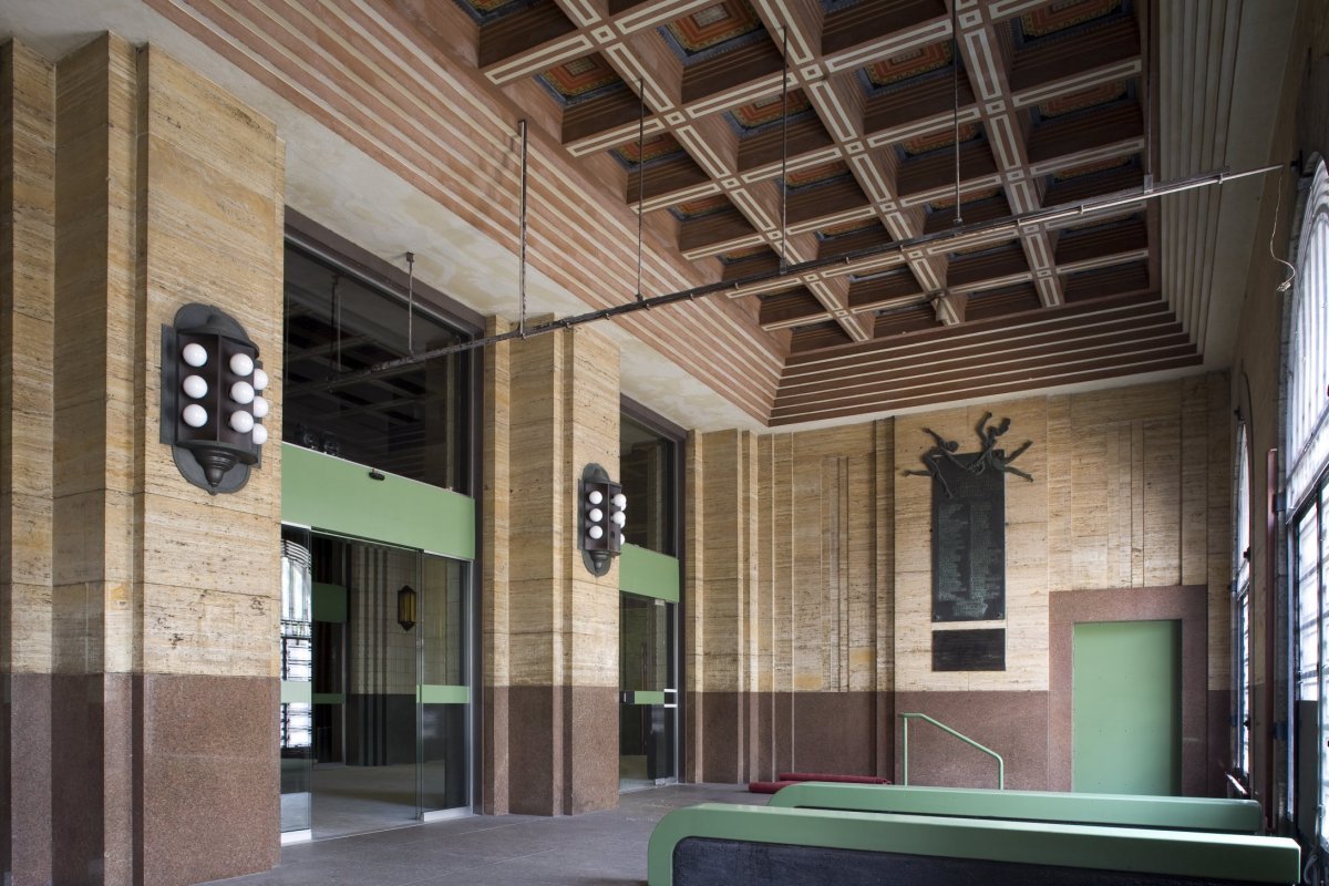 22Interieur_entreeportaal,_overzicht_-_Rotterdam_-_20429264_-_RCE.jpg