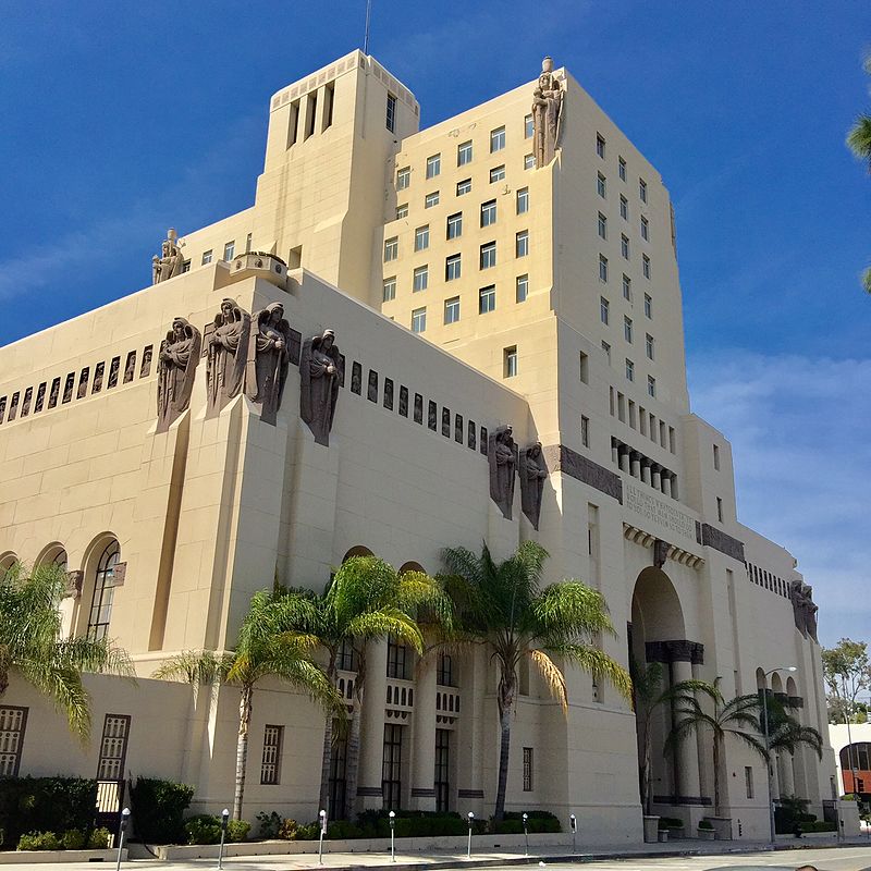 24 Park_Plaza_Hotel_-_Los_Angeles,_California.jpg