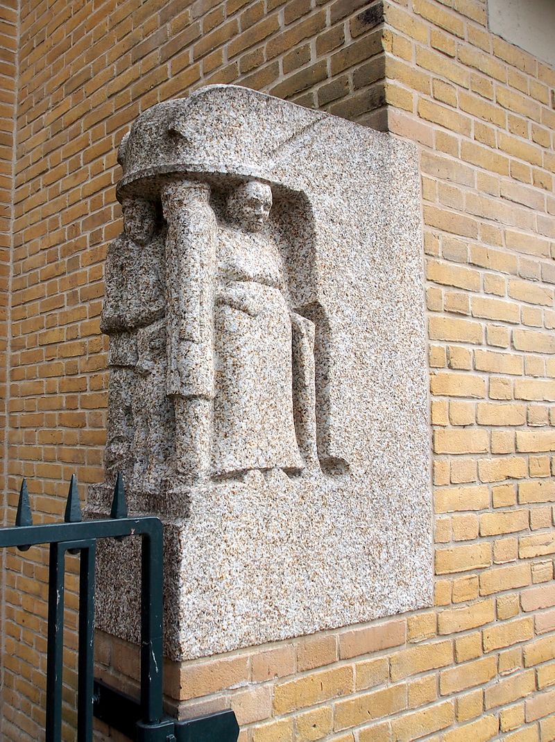 24Berlage_lyceum_op_de_Jozef_Israëlskade_pic1.JPG