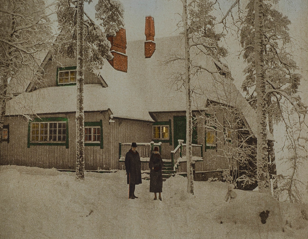 25019845444_59f818ed20_b.jpg