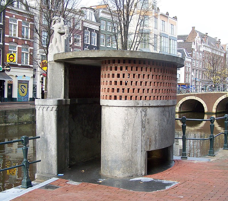 26Toilet_Hulshoff_Hildo_Krop_Voorburgwal_Amsterdam.JPG