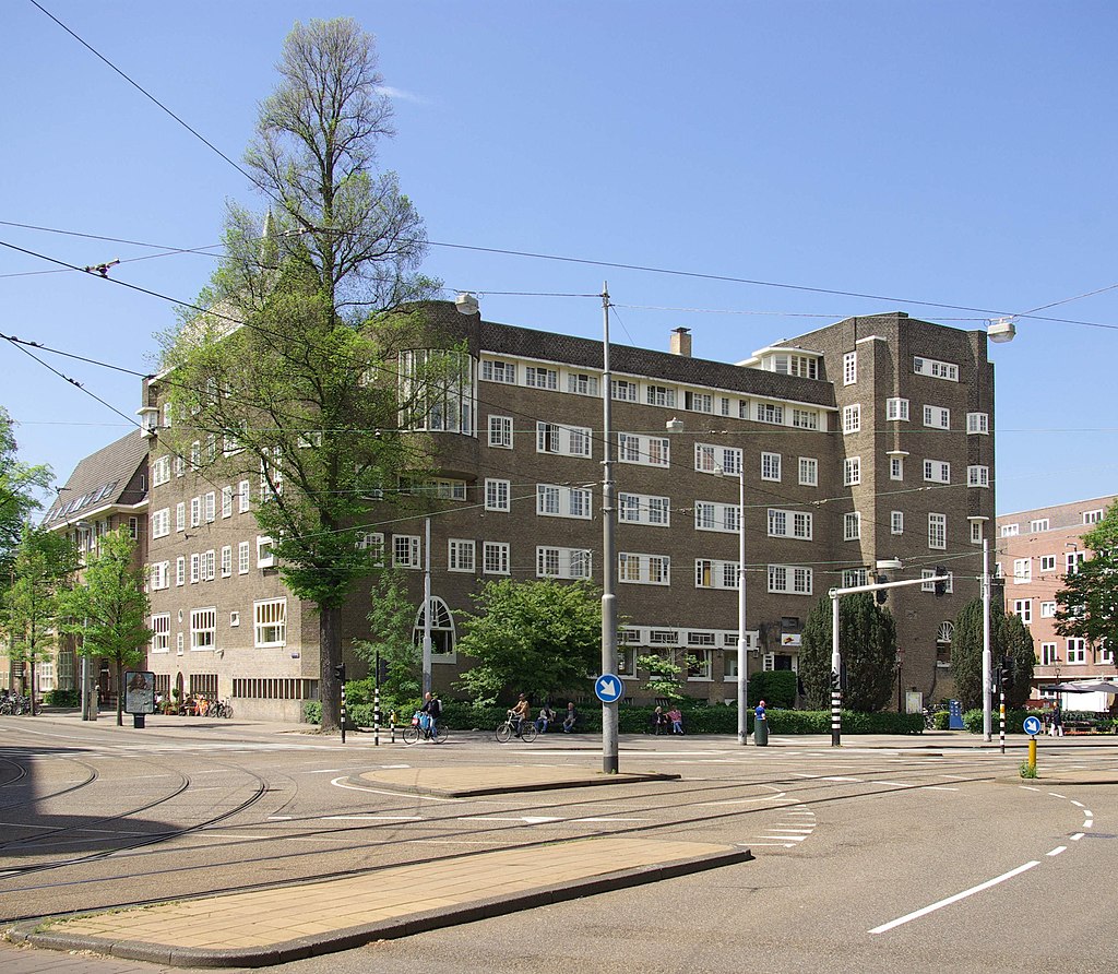 27Amsterdam_Huize_Lydia_001.JPG