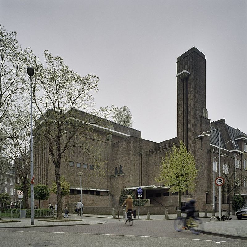 28 стнагогаIngangspartij_van_de_Raw_Aron_Schuster_Sjoel_te_Amsterdam_-.jpg